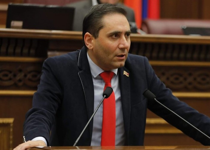 Запад рассматривает Армению как буфер, который возьмет на себя первый удар - мнение