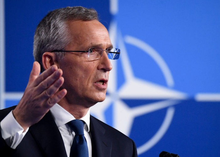 События на Украине не должны перерасти в войну НАТО с Россией - Столтенберг