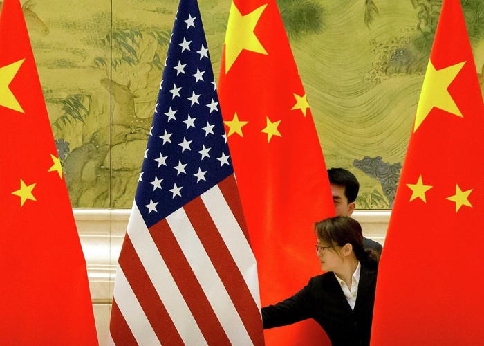  США вводят санкции против китайских чиновников, Пекин обещает контрмеры