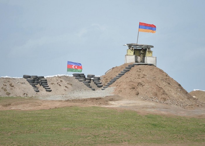 Минобороны Азербайджана сообщило о гибели 50 военных на границе с Арменией