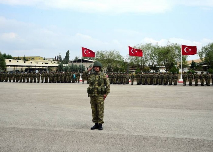 Турция не прекратит военную операцию в Сирии