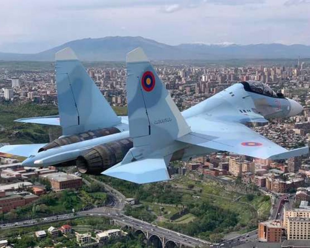 Армения заинтересована в опыте Индии для модернизации своих истребителей Су-30СМ — СМИ 