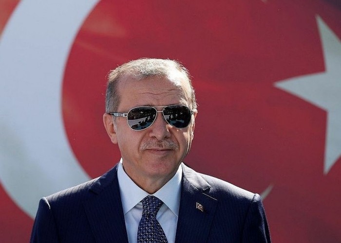 Суд приговорил бывшего военного советника Эрдогана к пожизненному заключению