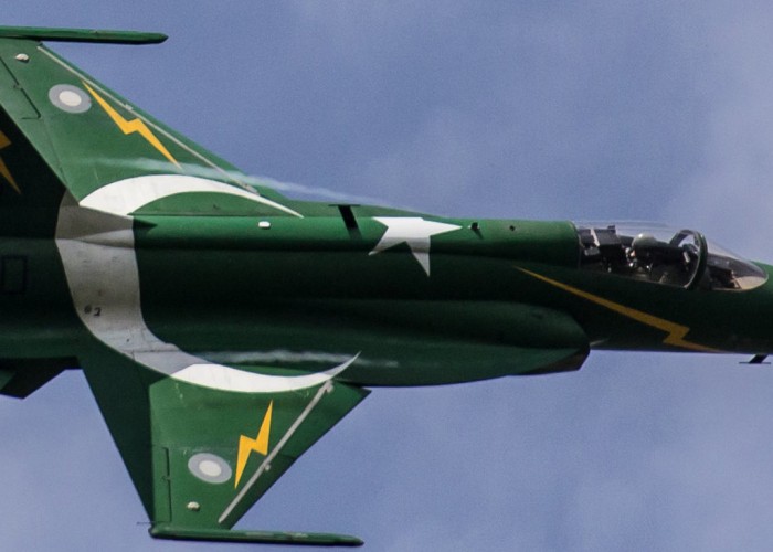 Пакистан готов предоставить Азербайджану самолеты JF-17