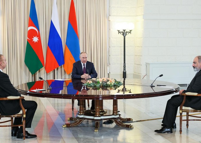 В Кремле рассчитывают, что и Алиев, и Пашинян будут в Москве 25 мая — Песков 