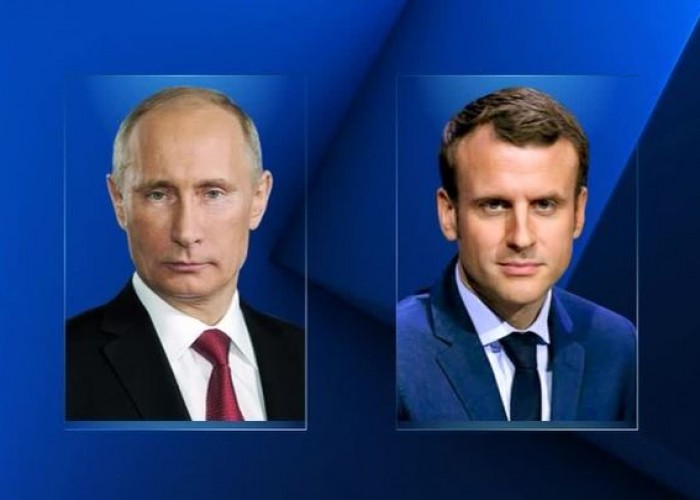 Владимир Путин и Эммануэль Макрон обсудили Карабах