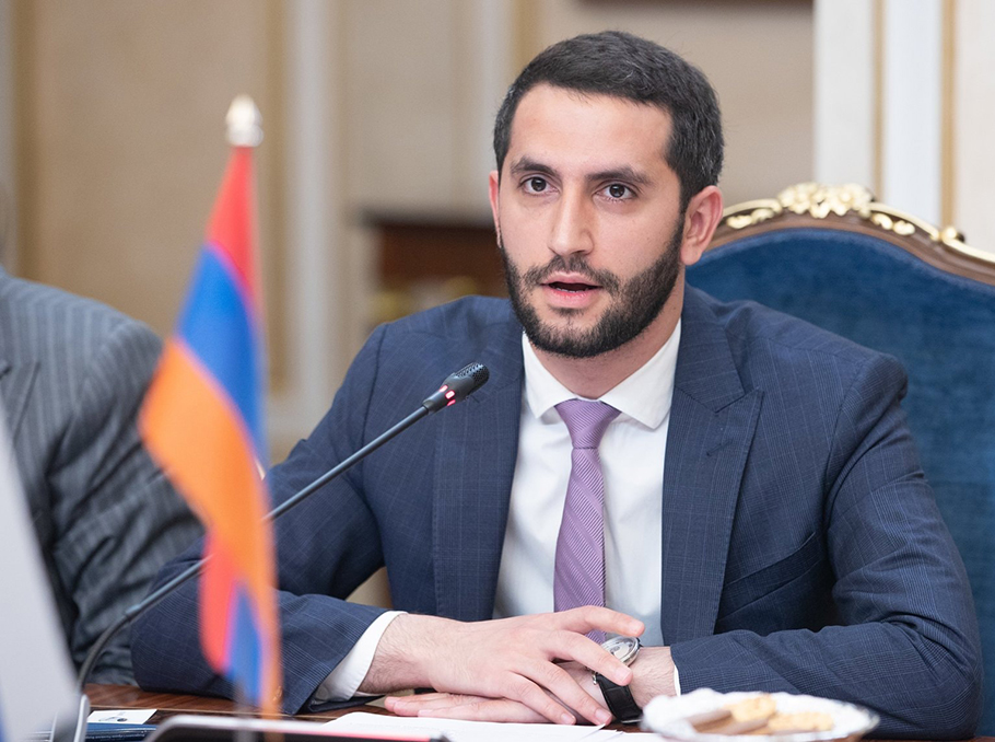 Вице-спикер НС Армении: 