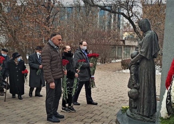 В Ереване отметили годовщину снятия блокады Ленинграда