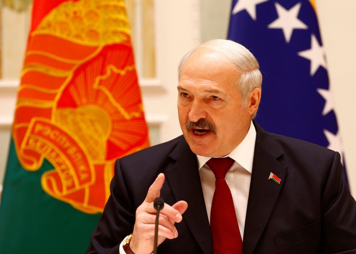 Лукашенко: никто от коронавируса в нашей стране не умрет