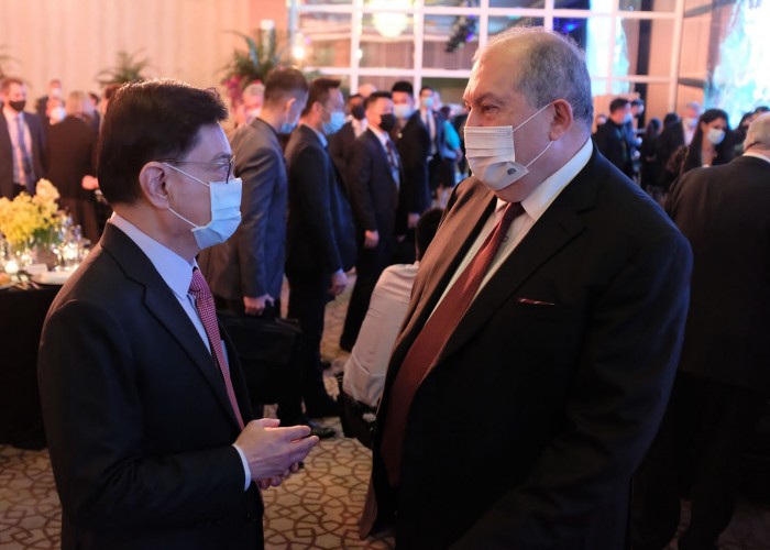 Президент Армении и вице-премьер Сингапура обсудили расширение сотрудничества