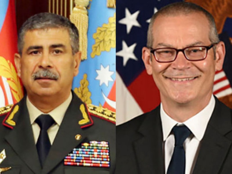 Замсекретаря обороны США побеседовал с главой МО Азербайджана 