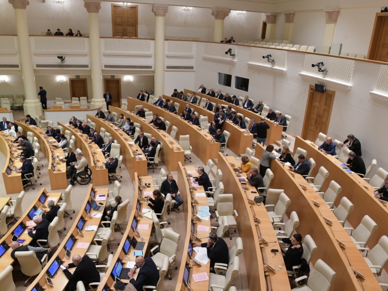 Парламент Грузии с 27 мая начнет процедуру по преодолению вето президента 