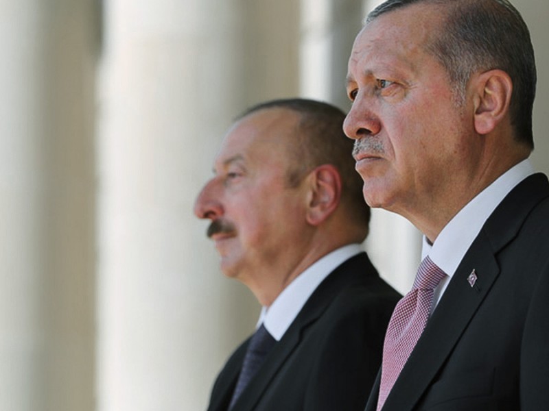 Турция вытягивает из Азербайджана деньги, идентичность и суверенитет - эксперт