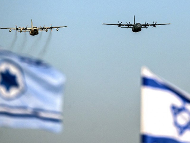Сирия обвинила Израиль в бомбодрировке аэродрома около Дамаска