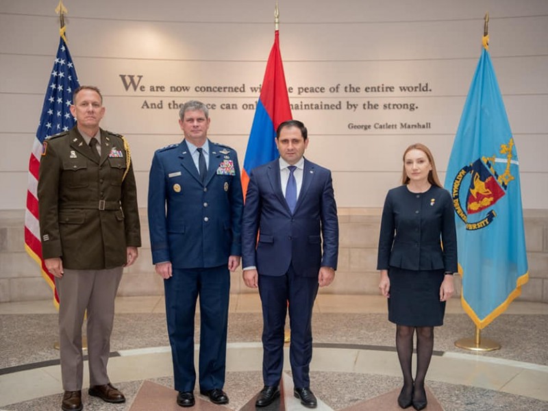 Армения намерена сотрудничать с США в разработке образовательных программ для военных