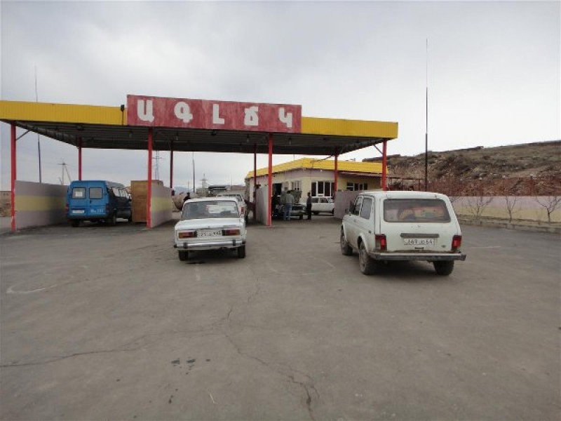 Обзор СМИ: Власти Армении решили монополизировать также сферу газозаправочных станций