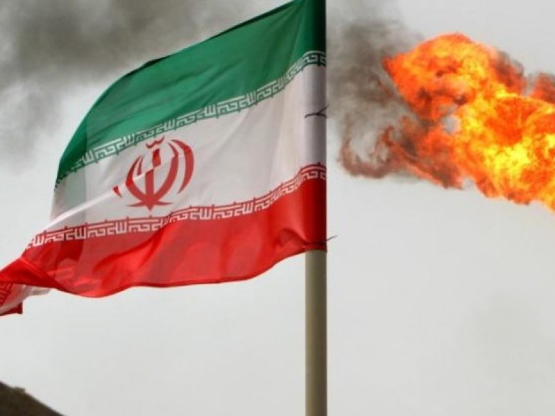Эксперты: Тегеран будет наращивать экспорт нефти пошагово