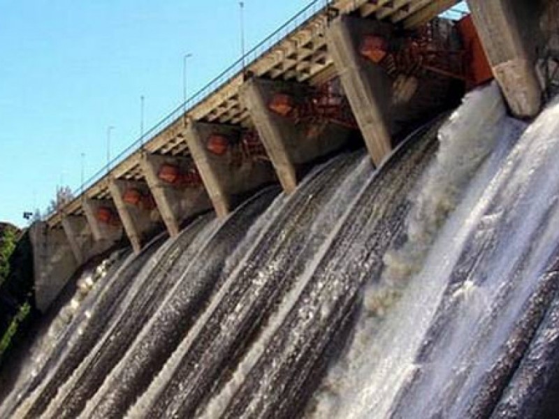 Обзор СМИ: Правительство скомпенсирует энерготарифы за счет выручки от продажи Воротанского ГЭС 