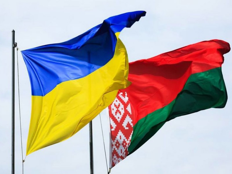 Украина отзывает посла из Белоруссии из-за встречи Лукашенко с врио главы ДНР