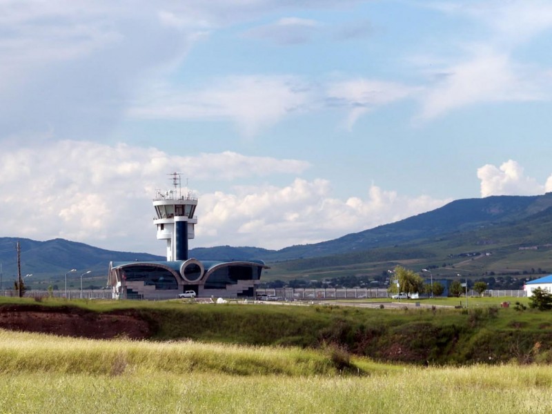 Ադրբեջանն արդեն 30 տարի է իր սպառնալիքներով փակ է պահում Ստեփանակերտի օդանավակայանը. ՄԻՊ