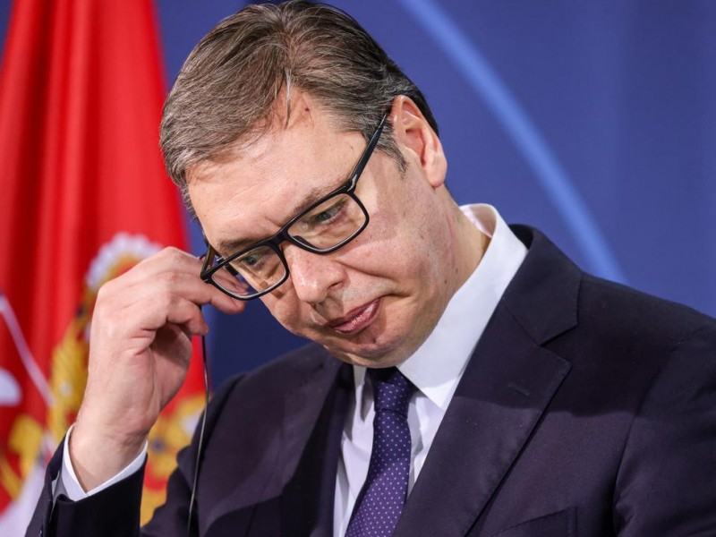 Президента Сербии Вучича экстренно доставили в больницу — СМИ