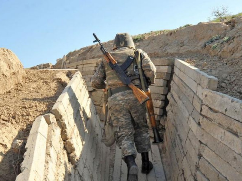 Азербайджанские ВС интенсивно обстреливали карабахские позиции