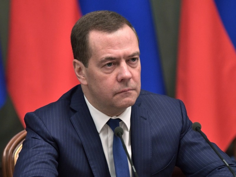 Медведев: вопрос о статусе Карабаха действительно не решен, но его сейчас нельзя обсуждать 