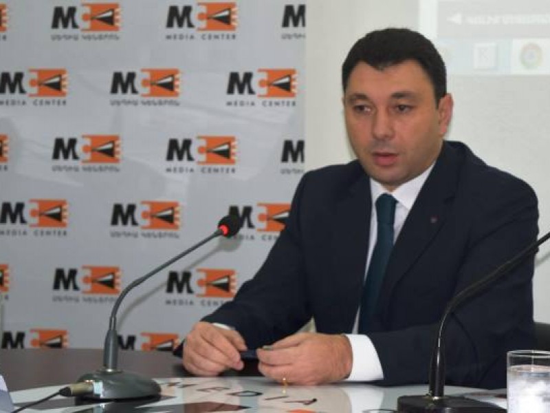 РПА: Власти Армении примут любой итог конституционного референдума