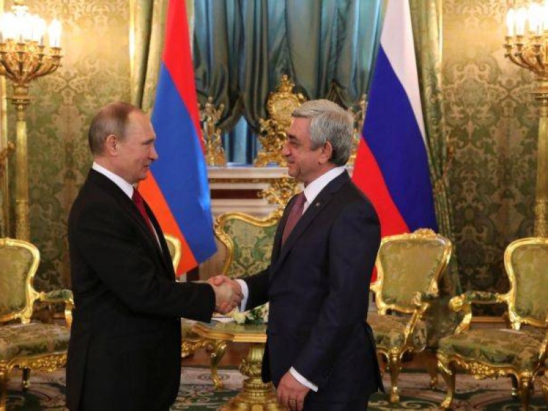 Президент Серж Саргсян поздравил Владимирa Путинa с победой на выборах