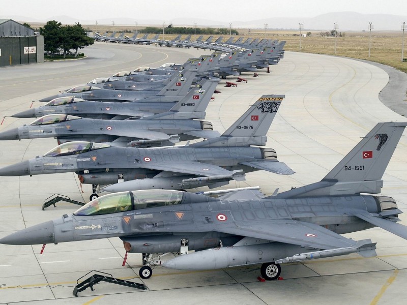 Делегация Минобороны Турции отправилась в США для переговоров по F-16