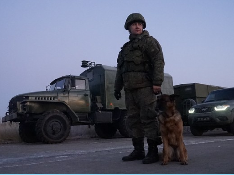 Минобороны России: Инженерно-саперные подразделения перебрасываются в Нагорный Карабах