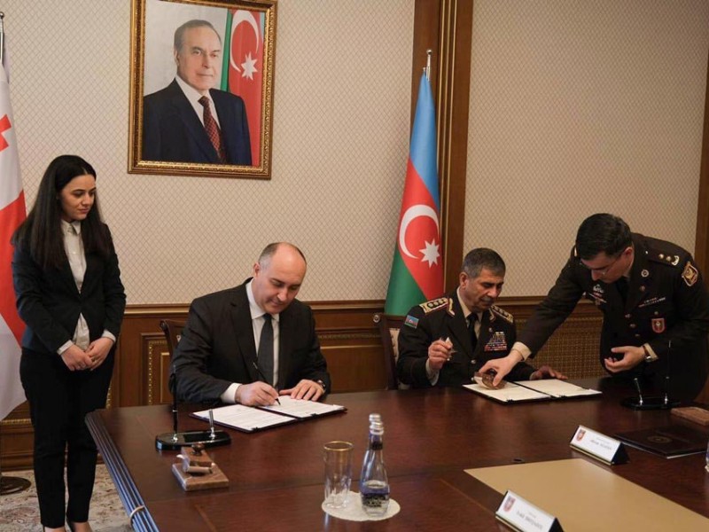 Грузия и Азербайджан продолжат укреплять сотрудничество в военной сфере 