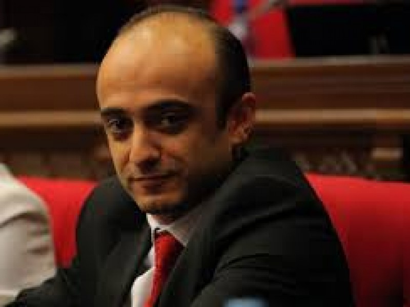 Депутат премьеру: Реализация Трехстороннего заявления по Арцаху противоречит Конституции 