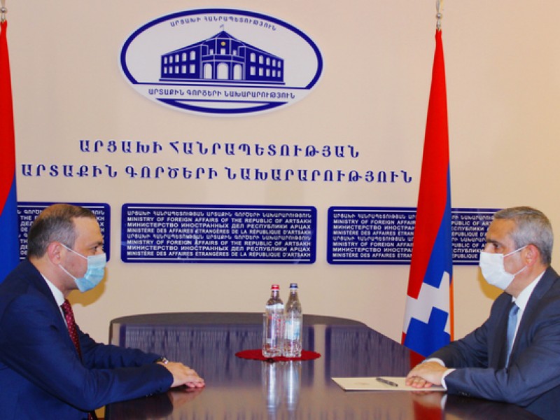 Масис Маилян встретился с секретарем Совбеза Армении Арменом Григоряном