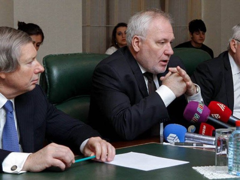 Попов: Карабах должен вернуться за стол переговоров