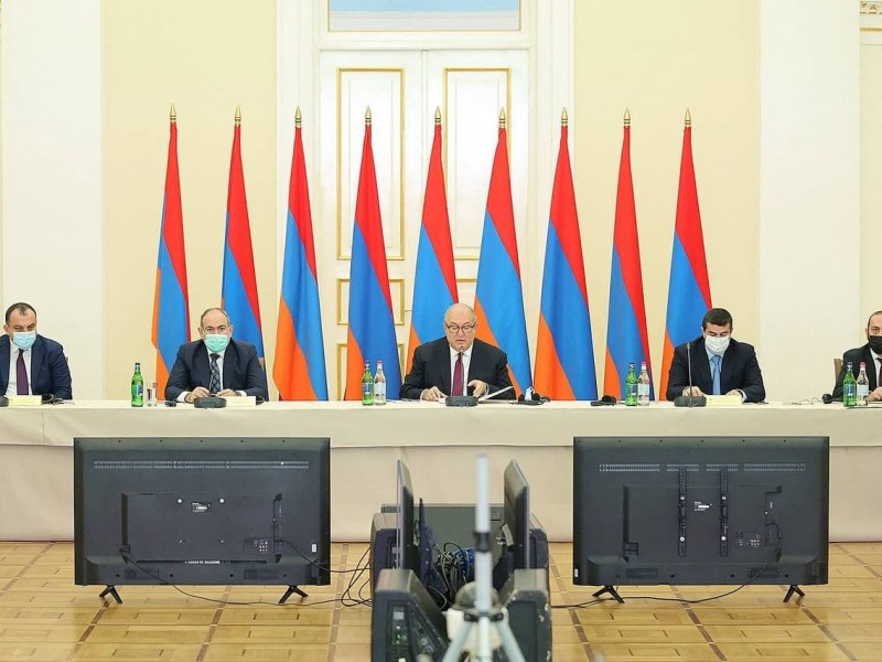 В Ереване проходит заседание Совета попечителей Всеармянского фонда «Армения»