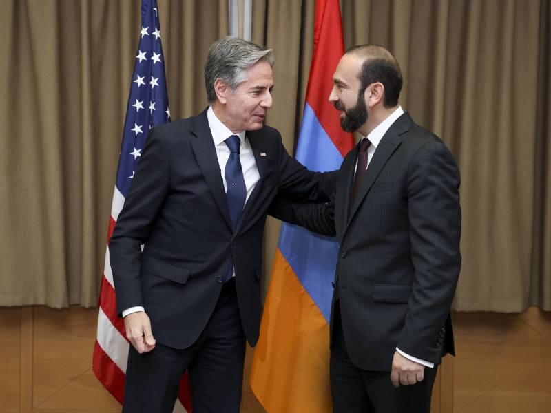 Мирзоян и Блинкен обсудили процесс нормализации отношений между Арменией и Азербайджаном