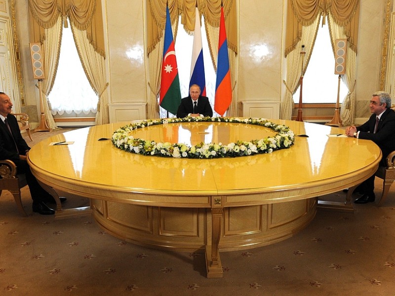 Встреча в Петербурге по Карабаху: как не допустить войны и вернуться к переговорам?  