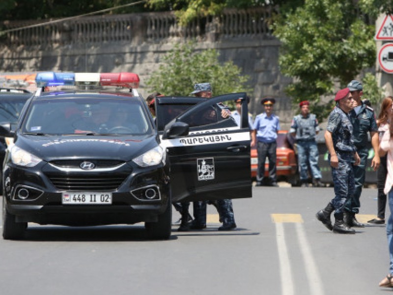 Записи в соцсетях: в Армении царит полицейский террор 