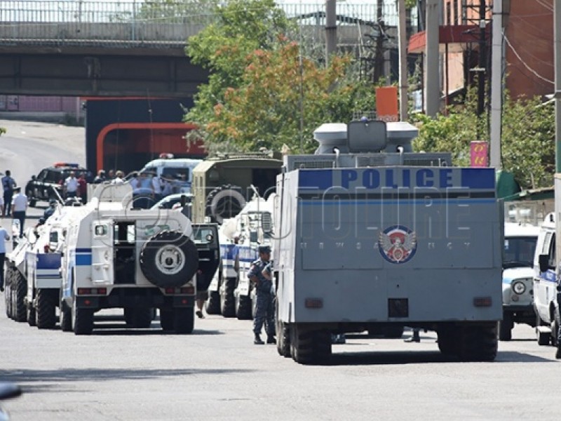 Заявление «Новой Армении»: Полиция готовится к штурму