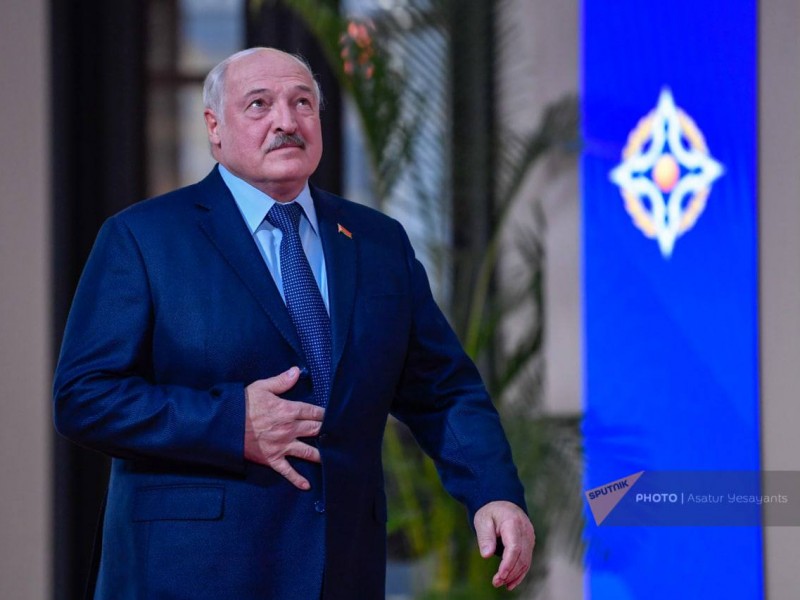 Лукашенко: Идет планомерное наращивание военного присутствия НАТО у западных границ ОДКБ