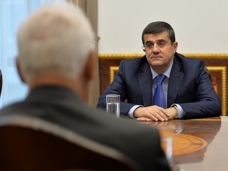 Հայաստանի և Արցախի նախագահները քննարկել են ղարաբաղյան հիմնախնդրի մարտահրավերները
