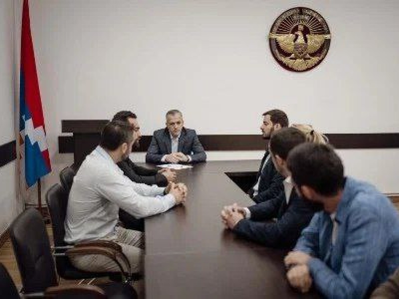 Президент Арцаха обсудил с депутатами Европарламента агрессию Азербайджана