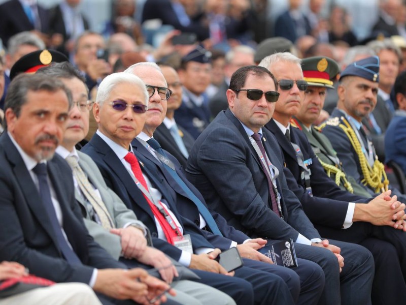 Сурен Папикян принял участие в церемонии открытия «Парижской авиационной выставки»
