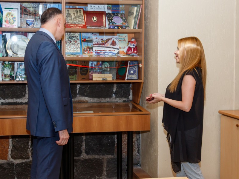 В библиотеках Армении откроются уголки Москвы