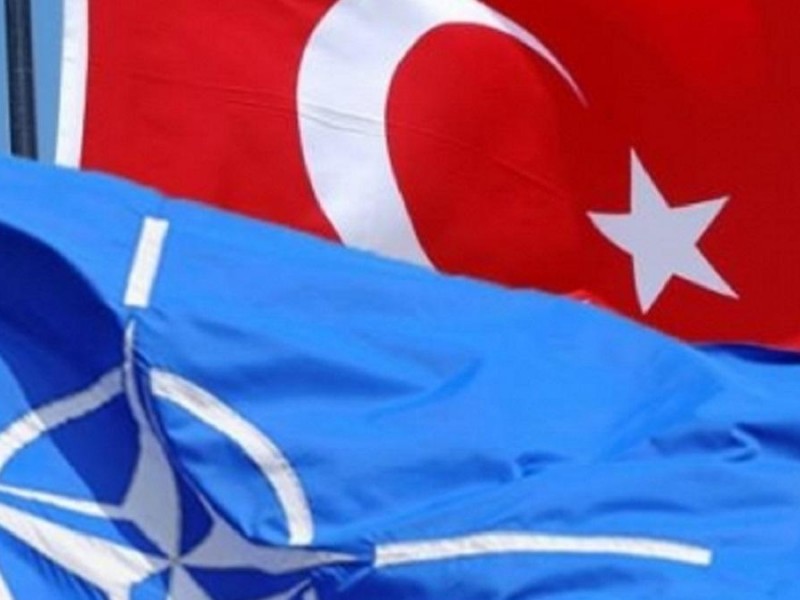 Исследование: Турки имеют наименее благоприятное отношение к НАТО