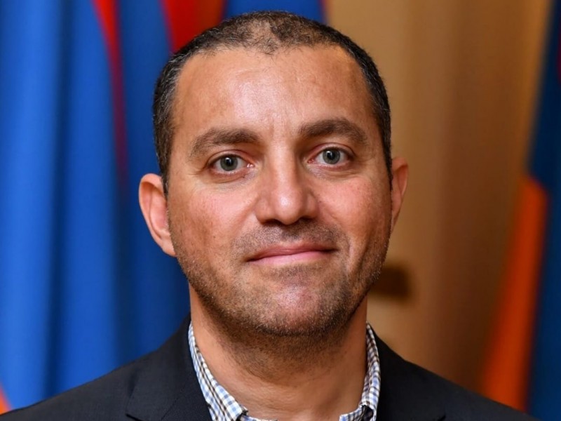 Министр экономики Армении Керобян примет участие в форуме в Санкт-Петербурге