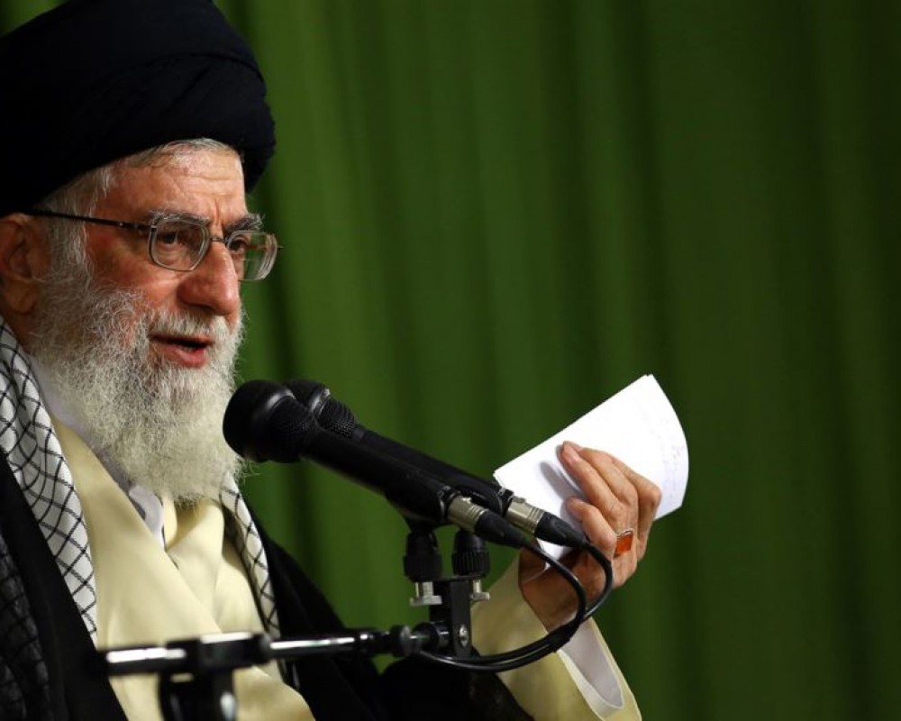 Хаменеи: Иран не допустит усиления позиций США в регионе