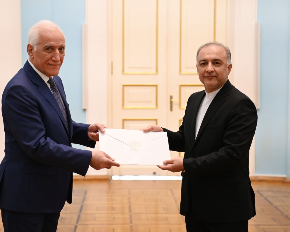 Президент РА и посол Ирана обсудили вопросы многопланового армяно-иранского сотрудничества