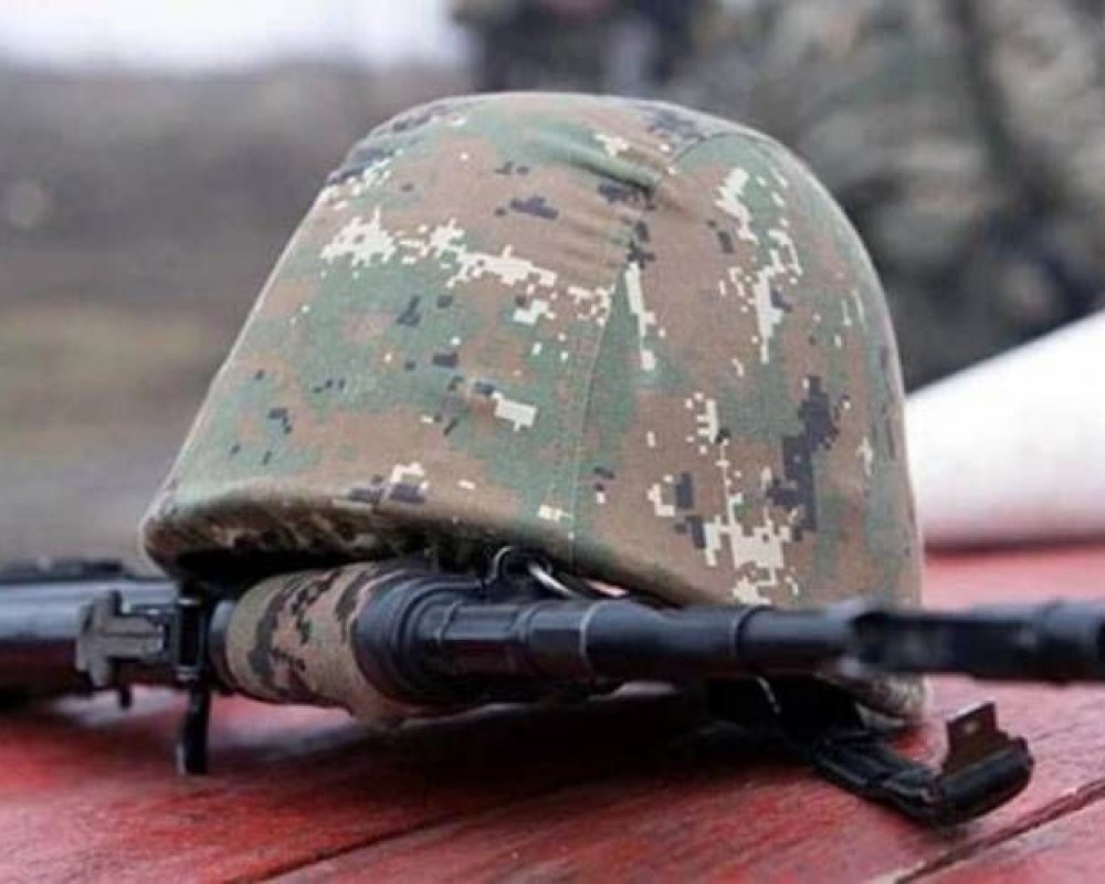 Автомобиль РМК подвергся обстрелу, российские военнослужащие погибли  